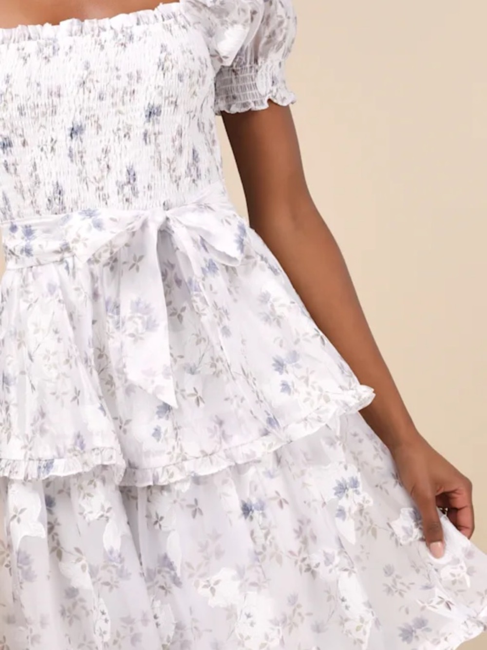 New Lulus Darling Posture White Floral Tiered Midi Dress with Puff Sleeves Sz XS - Picture 4 of 8